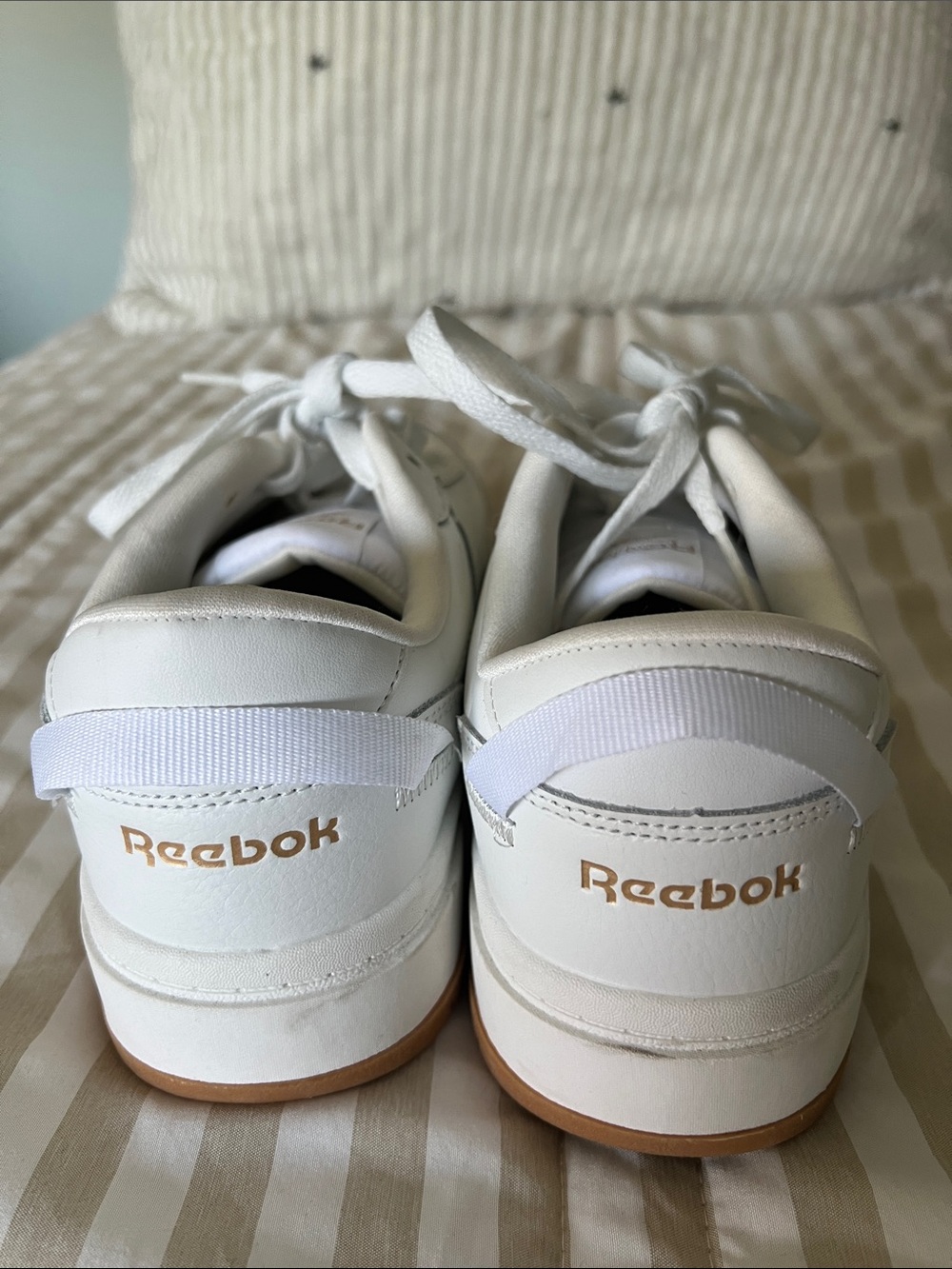 Reebok White Low-Top Leather Sneakers with Gum Sole - Picture 3 of 3
